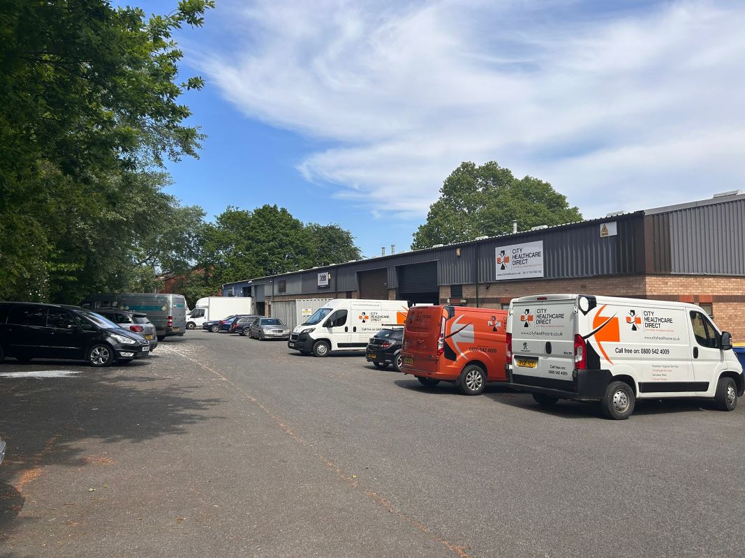 Units 1-8 Stamford Court, Casterton Road, Nottingham, NG5 5LZ