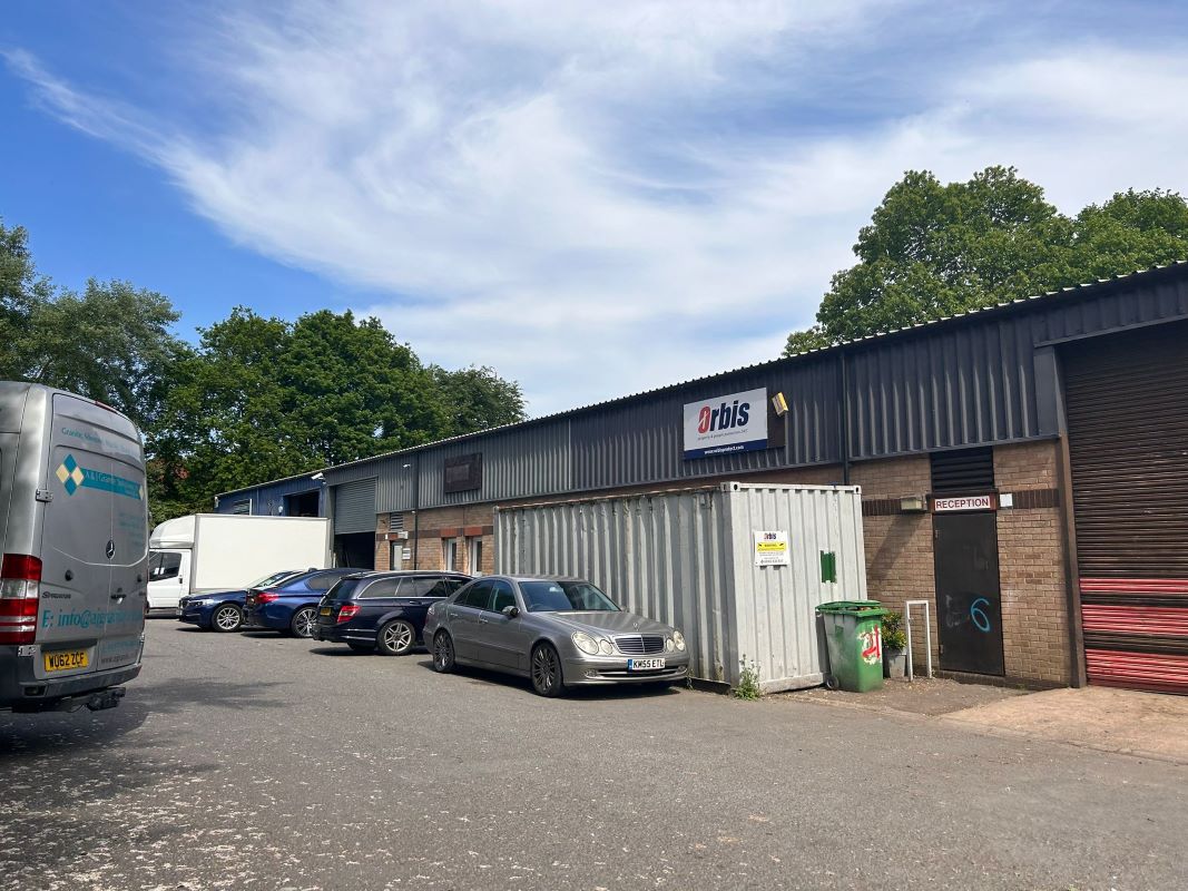 Units 1-8 Stamford Court, Casterton Road, Nottingham, NG5 5LZ