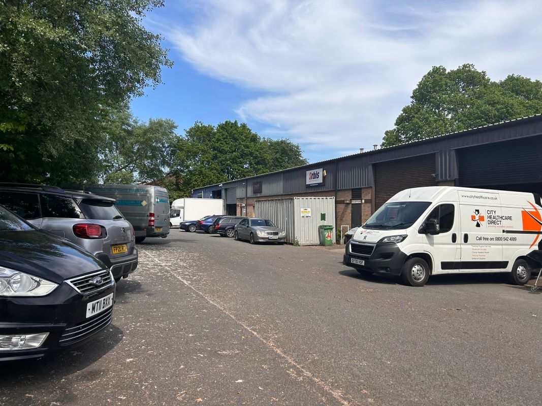 Units 1-8 Stamford Court, Casterton Road, Nottingham, NG5 5LZ