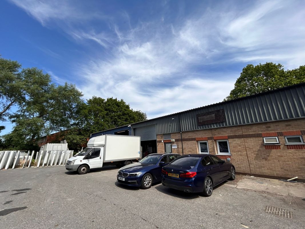 Units 1-8 Stamford Court, Casterton Road, Nottingham, NG5 5LZ