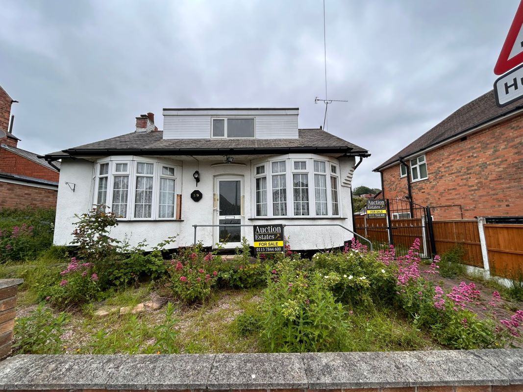 39 Bentley Avenue, Nottingham, NG3 7AX