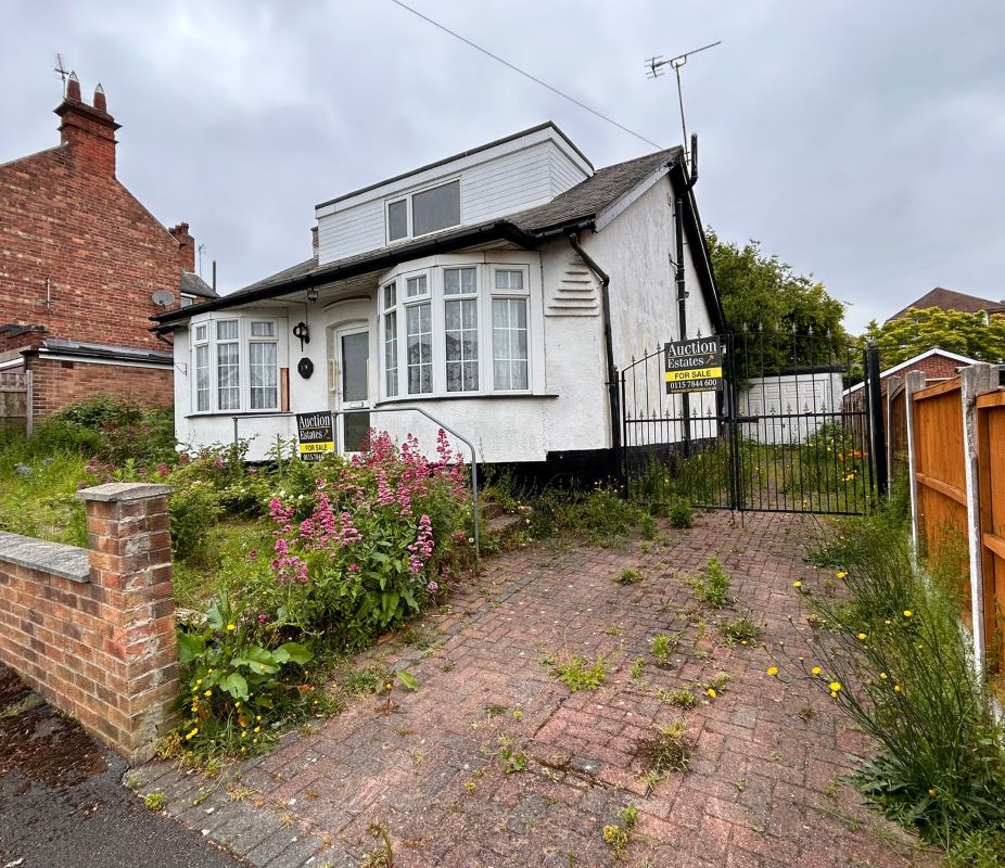 39 Bentley Avenue, Nottingham, NG3 7AX