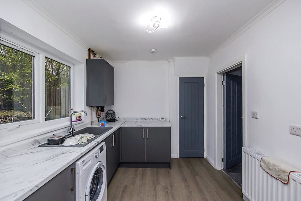 92 Leybourne Drive, Nottingham, NG5 5GP