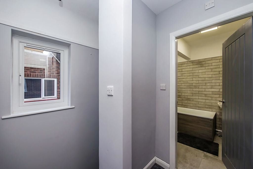 92 Leybourne Drive, Nottingham, NG5 5GP