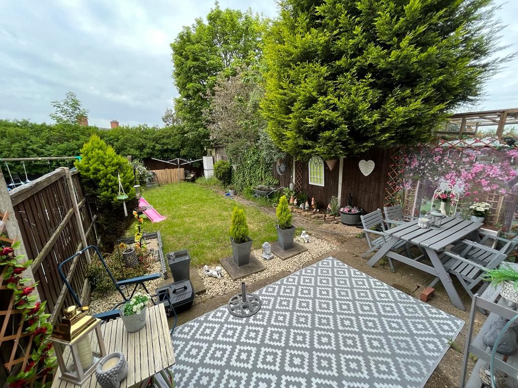 21 Padstow Road, Nottingham, NG5 5GH