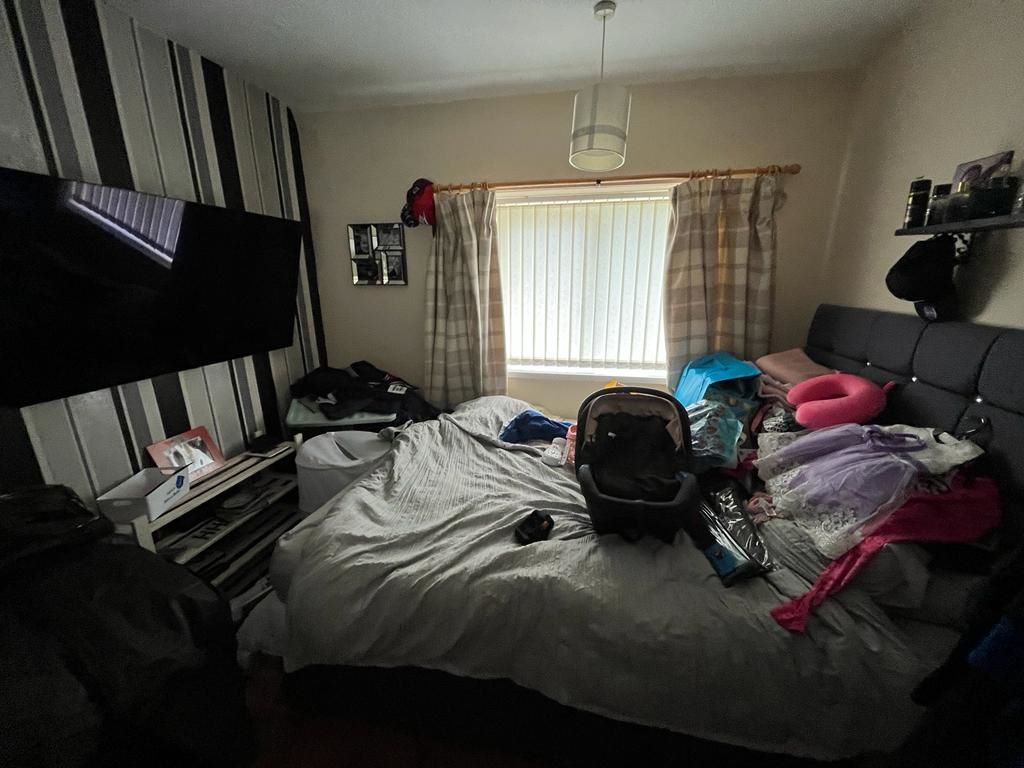 21 Padstow Road, Nottingham, NG5 5GH