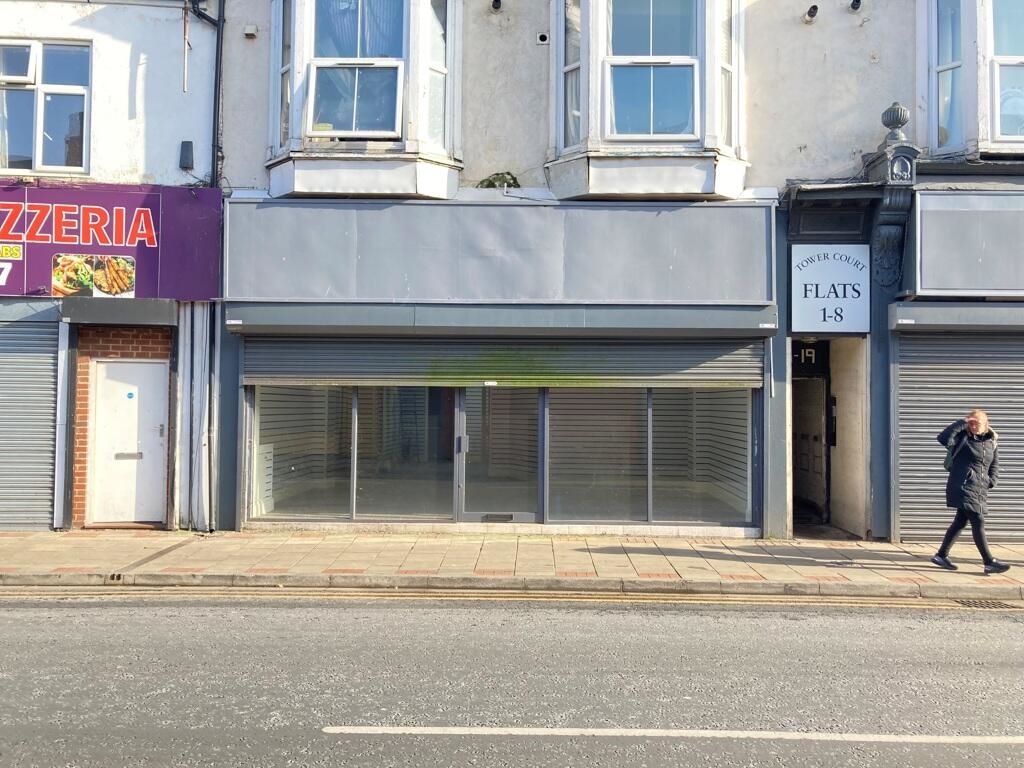 4 x Shops, Kent Street & Freeman Street, Grimsby, DN32 7DH