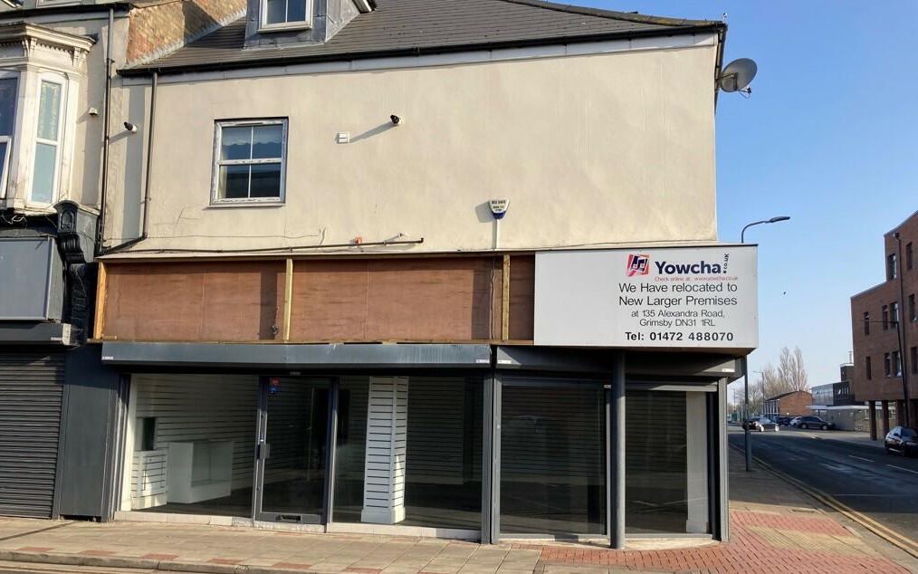 4 x Shops, Kent Street & Freeman Street, Grimsby, DN32 7DH