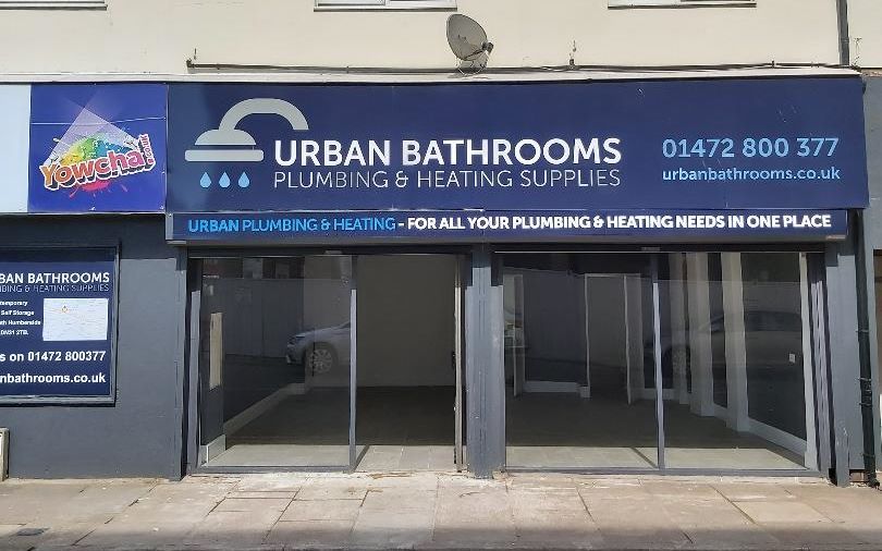 4 x Shops, Kent Street & Freeman Street, Grimsby, DN32 7DH
