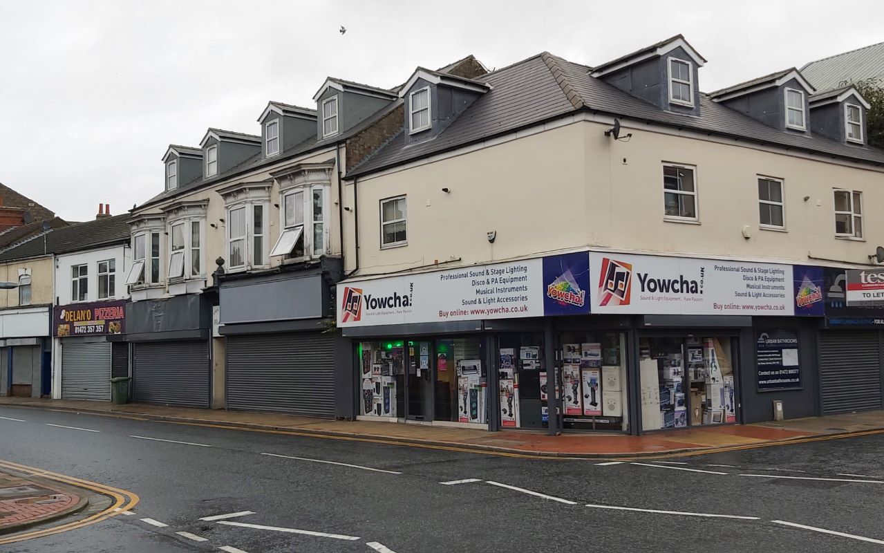 4 x Shops, Kent Street & Freeman Street, Grimsby, DN32 7DH