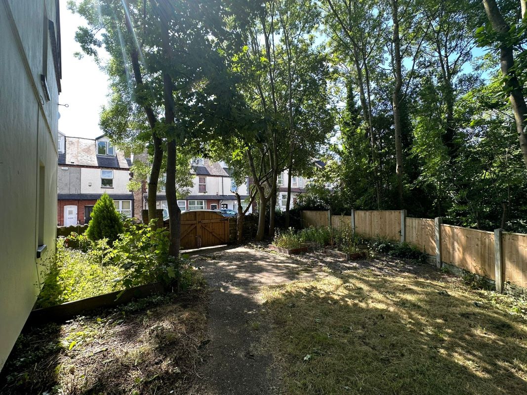 473 Woodborough Road, Nottingham, NG3 5FR