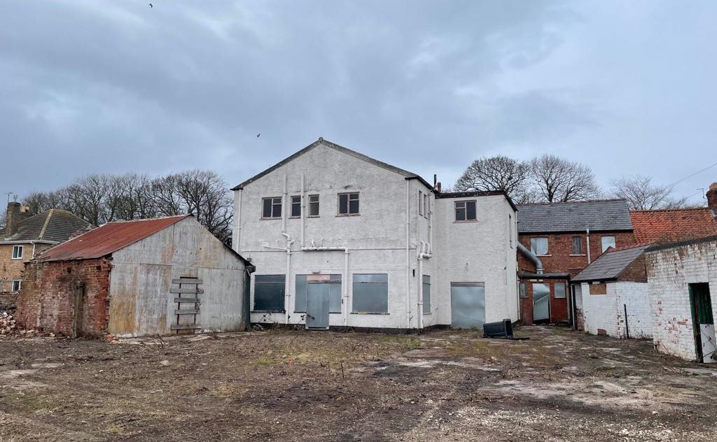 Former The Three Tuns Pub, High Street, Ingoldmells, Lincolnshire, PE25 1PW