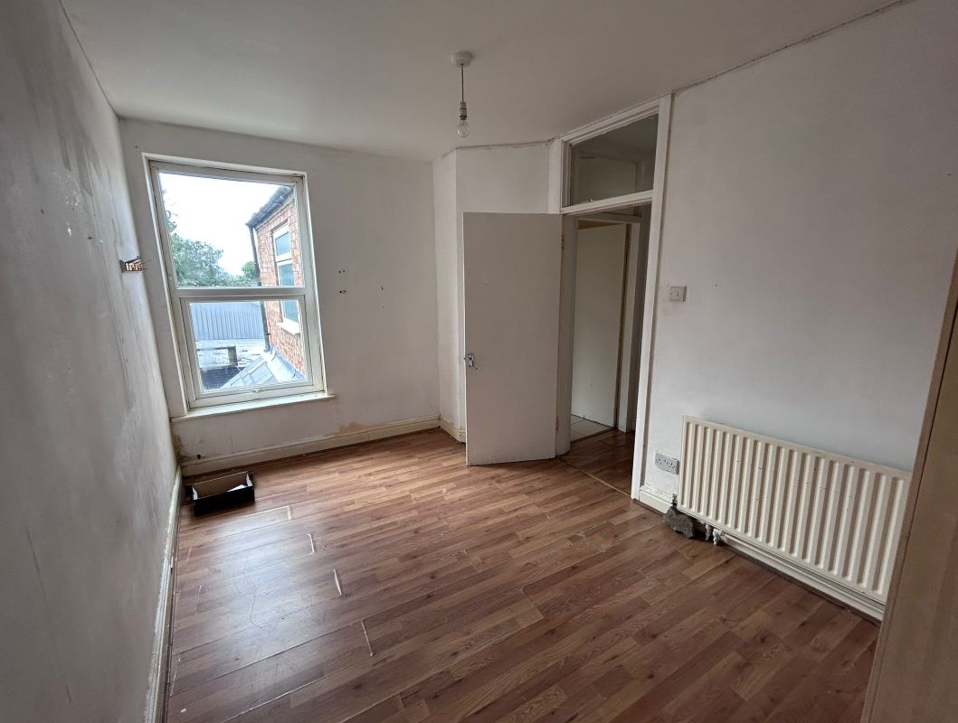 12 High Church Street, Nottingham, NG7 7JP