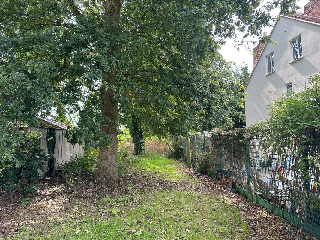 Bungalow off Lincoln Grove, Radcliffe on Trent, Nottingham, NG12 2FR