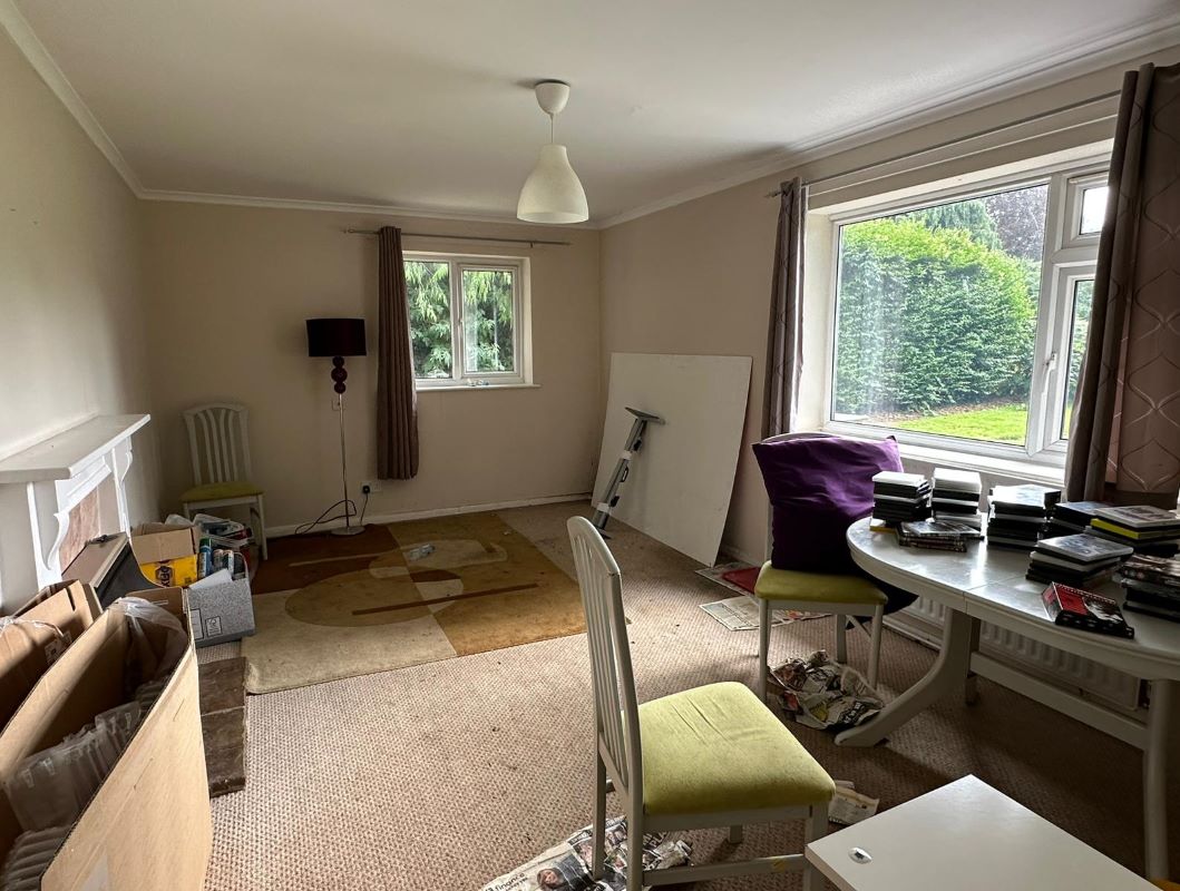 Bungalow off Lincoln Grove, Radcliffe on Trent, Nottingham, NG12 2FR