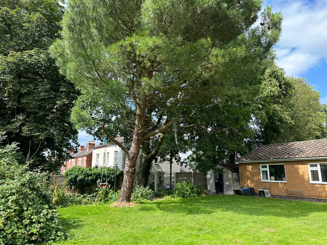 Bungalow off Lincoln Grove, Radcliffe on Trent, Nottingham, NG12 2FR