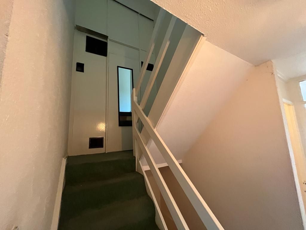 10 Hopedale Close, Nottingham, NG7 3BZ
