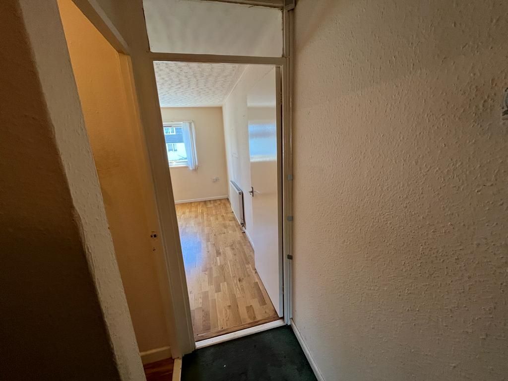 10 Hopedale Close, Nottingham, NG7 3BZ