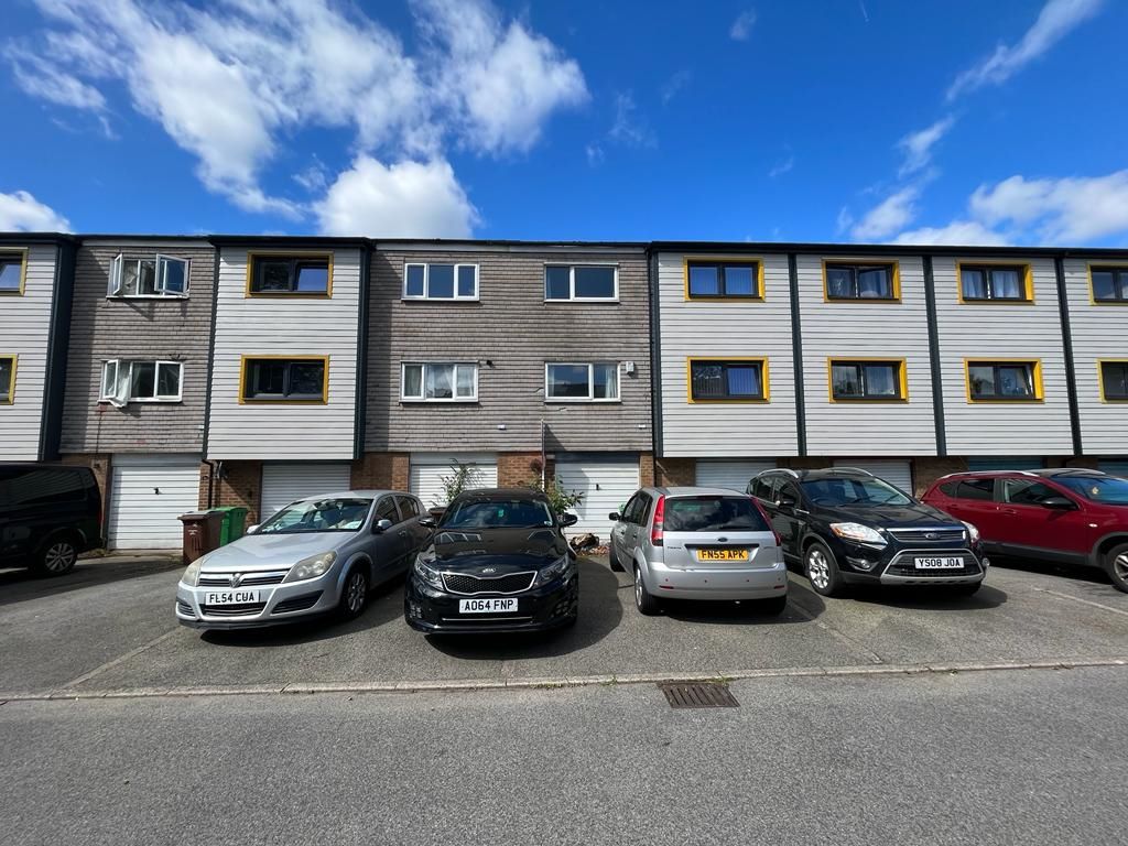 10 Hopedale Close, Nottingham, NG7 3BZ