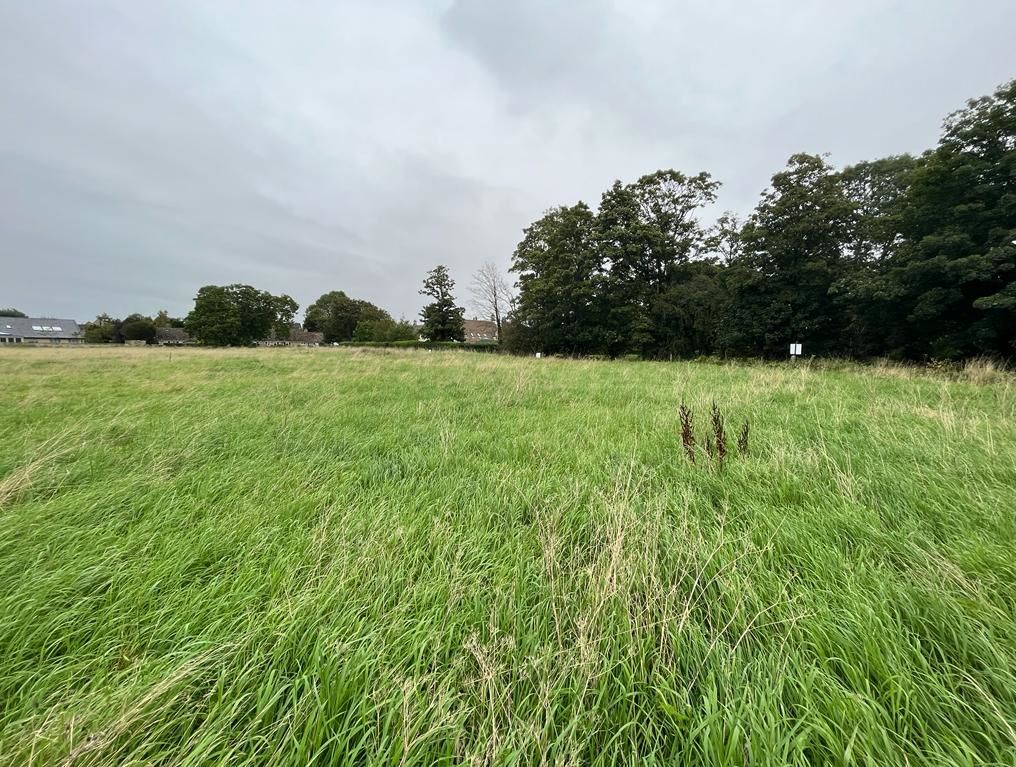 Jim's Paddock, Village Road, Down Ampney, Gloucestershire, GL7 5QW