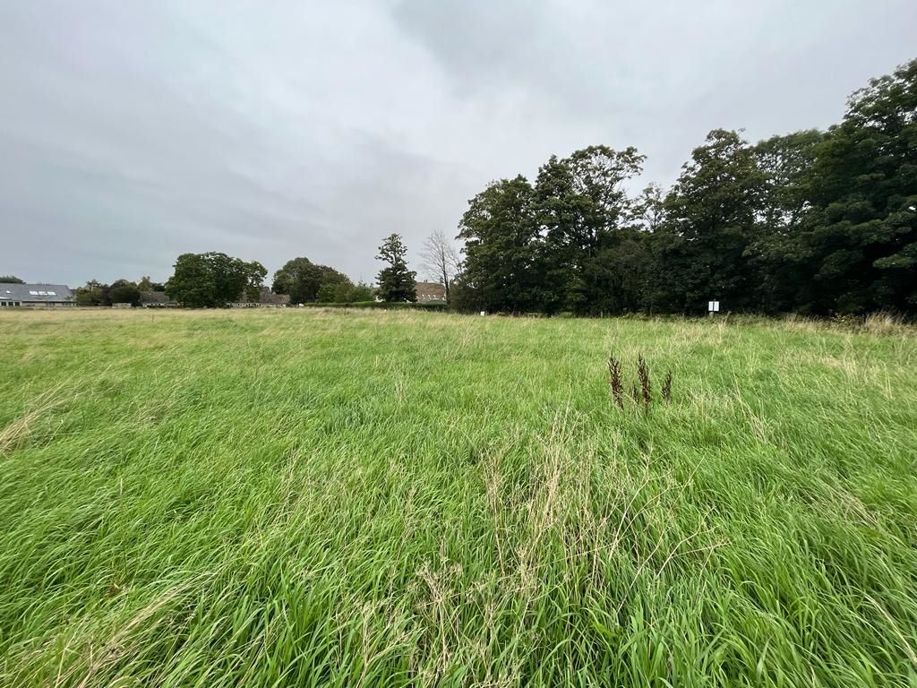 Jim's Paddock, Village Road, Down Ampney, Gloucestershire, GL7 5QW