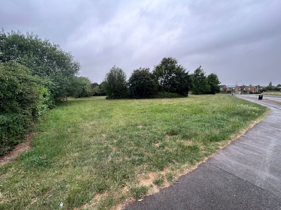 1.43 Acres of Land South of Blackbird Avenue, Worksop, S81 8WB