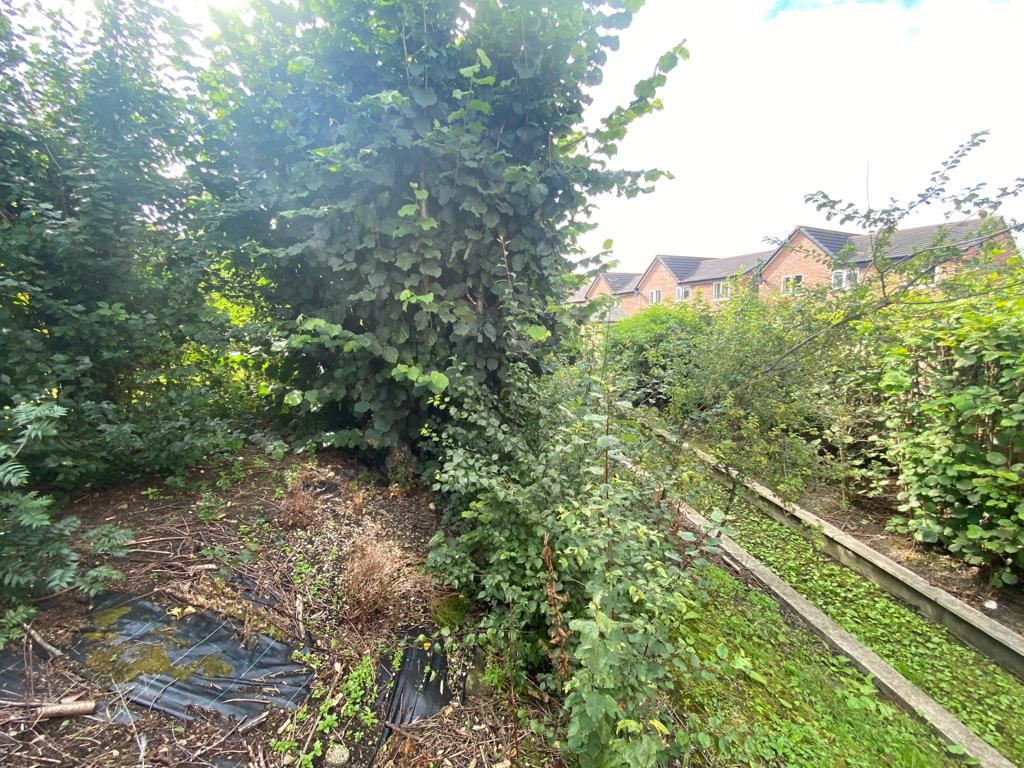 Land to the rear of No 4, Vihiers Close, Whalley, Clitheroe, BB7 9UH