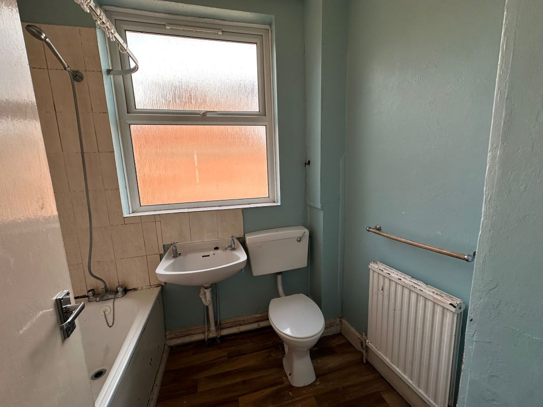 8 Caulton Street, Radford, Nottingham, NG7 5AA