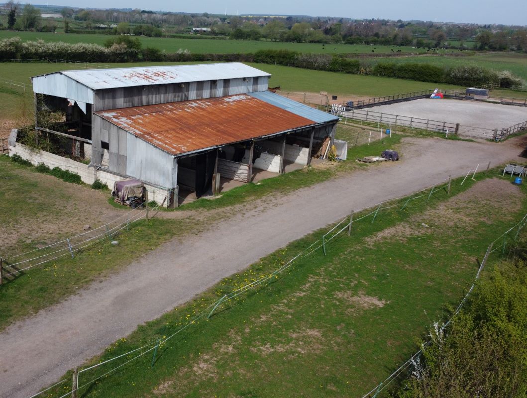 Fern Hollow Barn & Paddock, Greaves Lane, Edingley, Newark, Nottinghamshire, NG22 8BJ
