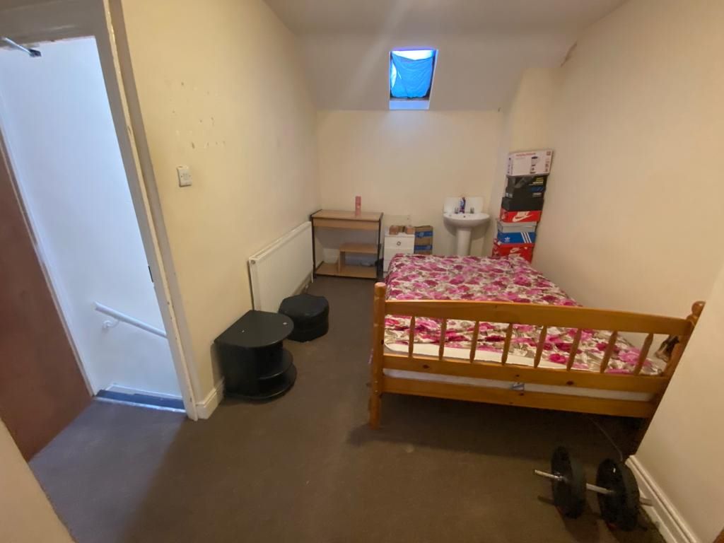 120 Birrell Road, Forest Fields, Nottingham, NG7 6LT