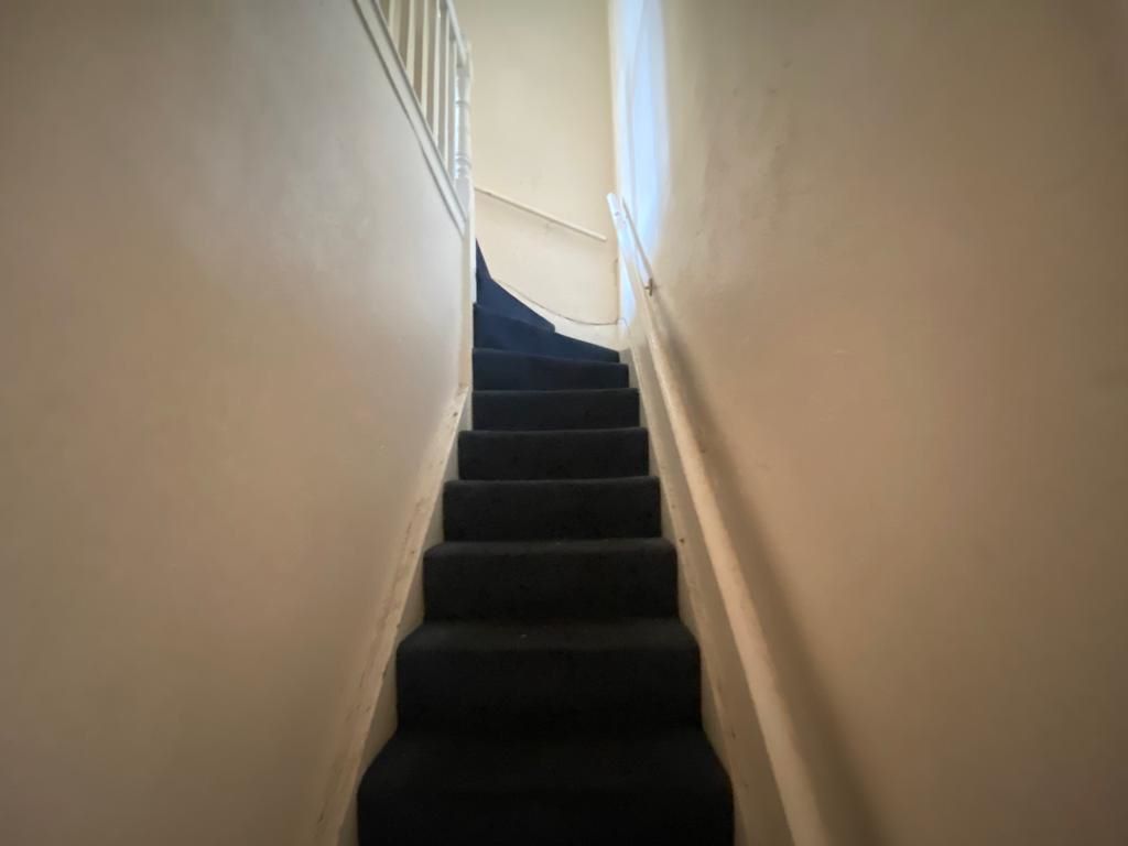 120 Birrell Road, Forest Fields, Nottingham, NG7 6LT