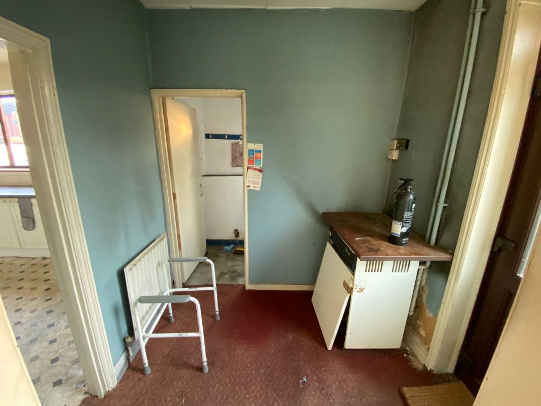 46 & 46b Florence Street, Hucknall, Nottingham, NG15 6EB