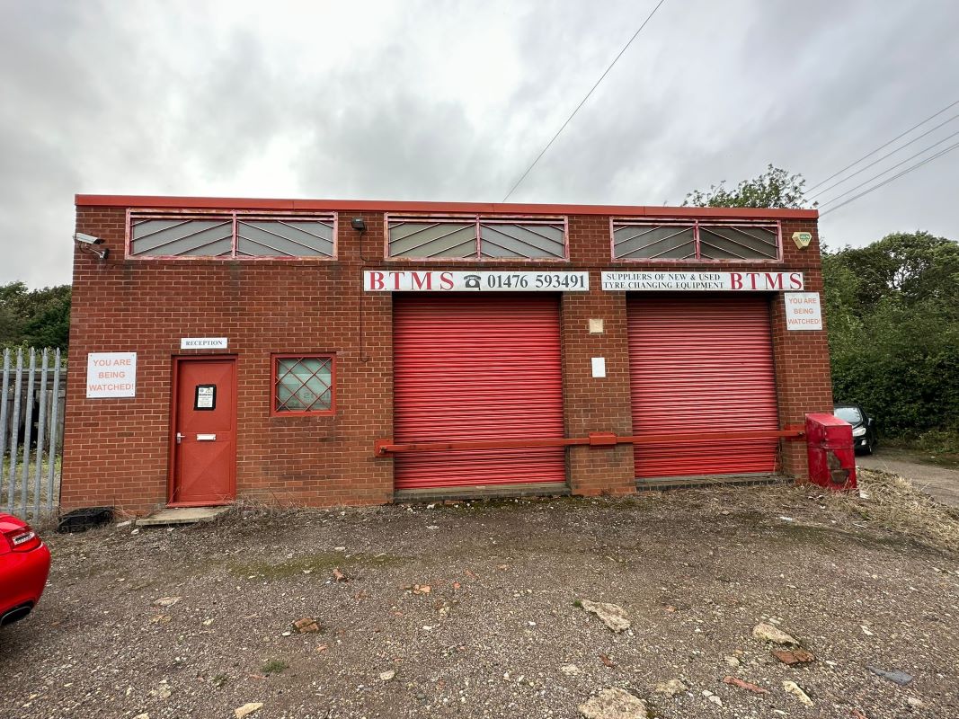 Unit 2, Willow Lane, Grantham, Lincolnshire, NG31 7SW