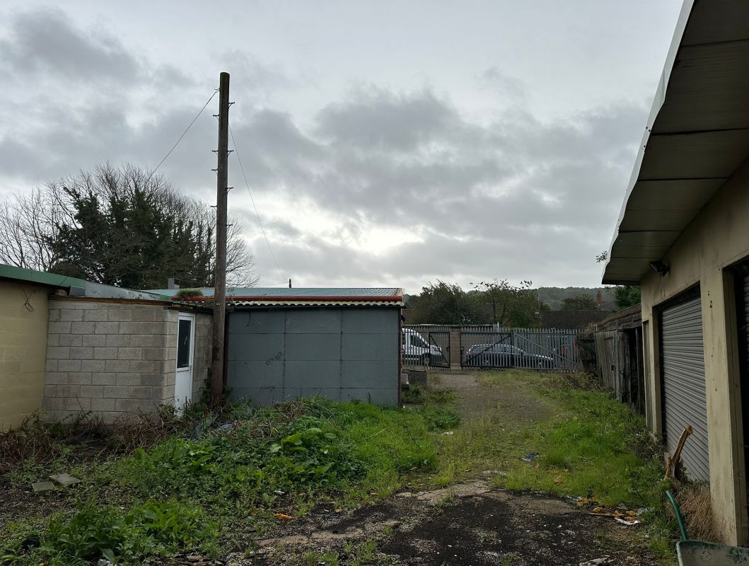 Unit 2, Willow Lane, Grantham, Lincolnshire, NG31 7SW