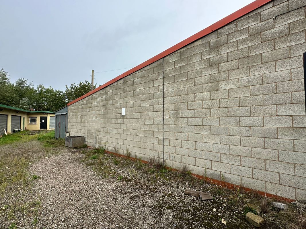 Unit 2, Willow Lane, Grantham, Lincolnshire, NG31 7SW