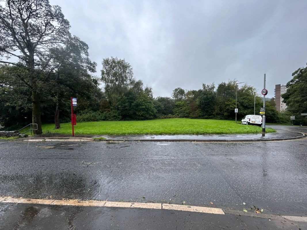 1.23 acres of Land off Mixenden Road, Halifax, HX2 8UB