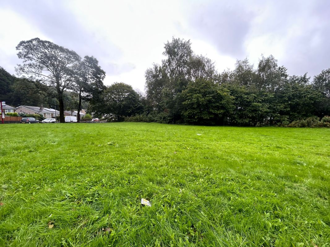 1.23 acres of Land off Mixenden Road, Halifax, HX2 8UB