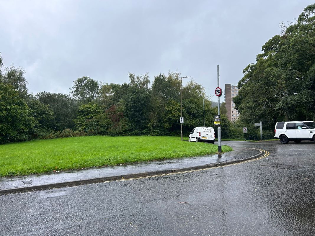 1.23 acres of Land off Mixenden Road, Halifax, HX2 8UB