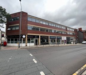 Parade of 8 Retail Units on Potter Street, Worksop, Nottinghamshire, S80 2AD