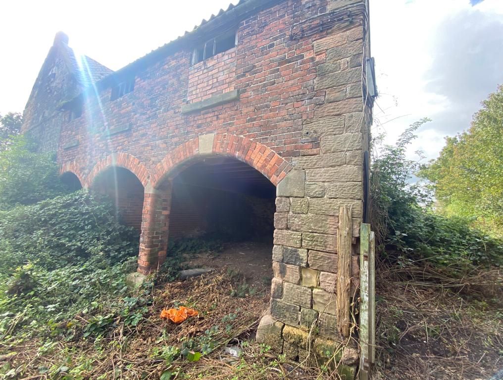 Sawn Moor Farm, Sawn Moor Road, Thurcroft, Rotherham, South Yorkshire, S66 9DZ