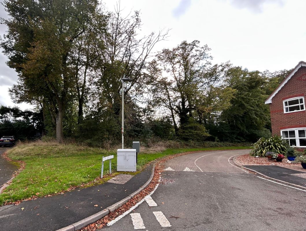 0.61 Acres of Land off Wych Elm Road, Oadby, Leicestershire, LE2 4EF