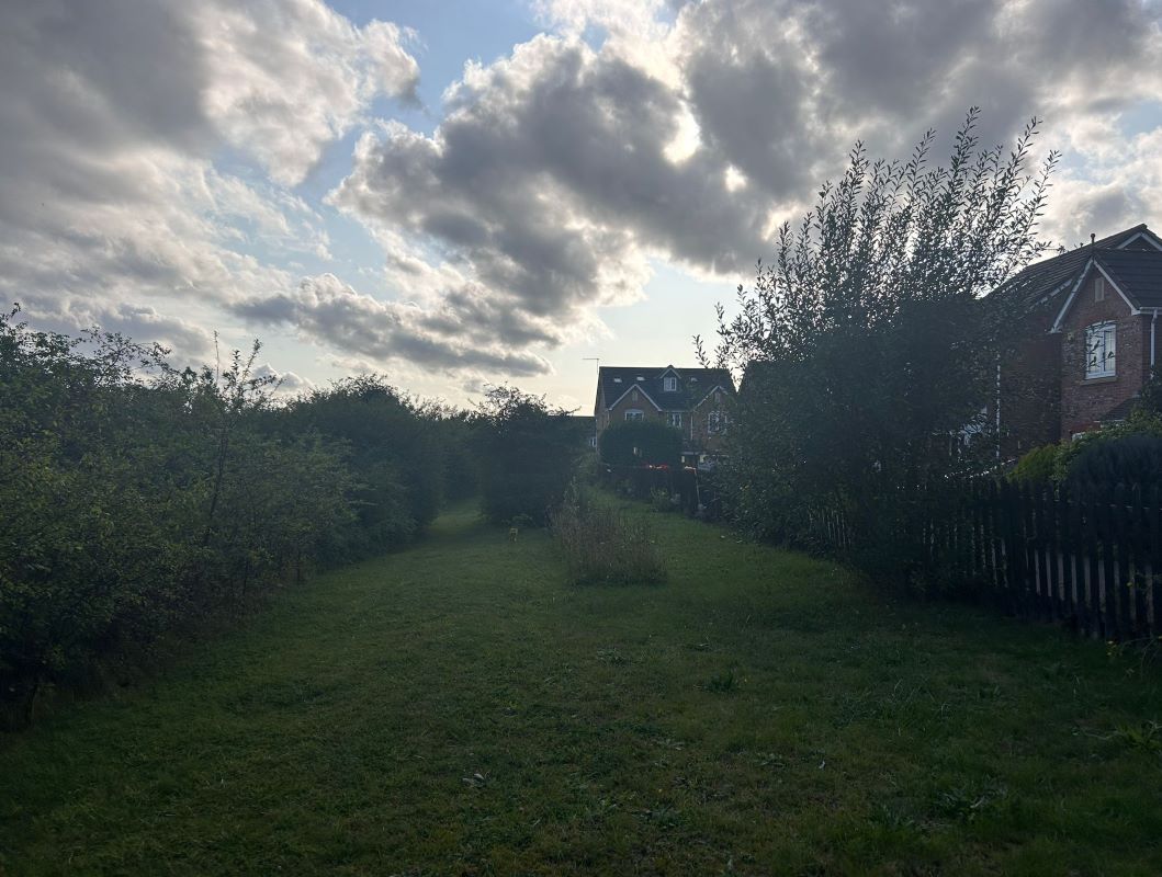 2.38 Acres of Land off Garston Road, Corby, NN18 8NA