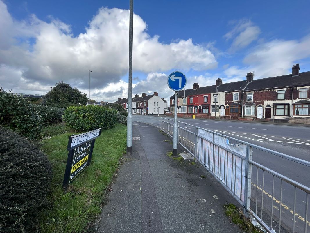 8 Freehold Parcels of Land in, Stoke-on-Trent, Staffordshire, ST1 5NZ