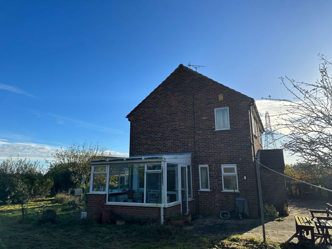 Springfield Lodge, Fiskerton Road, Rolleston, Newark, Nottinghamshire, NG23 5SH
