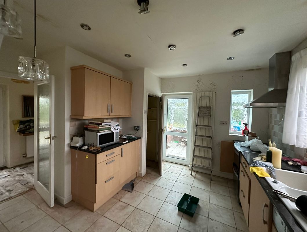 Springfield Lodge, Fiskerton Road, Rolleston, Newark, Nottinghamshire, NG23 5SH