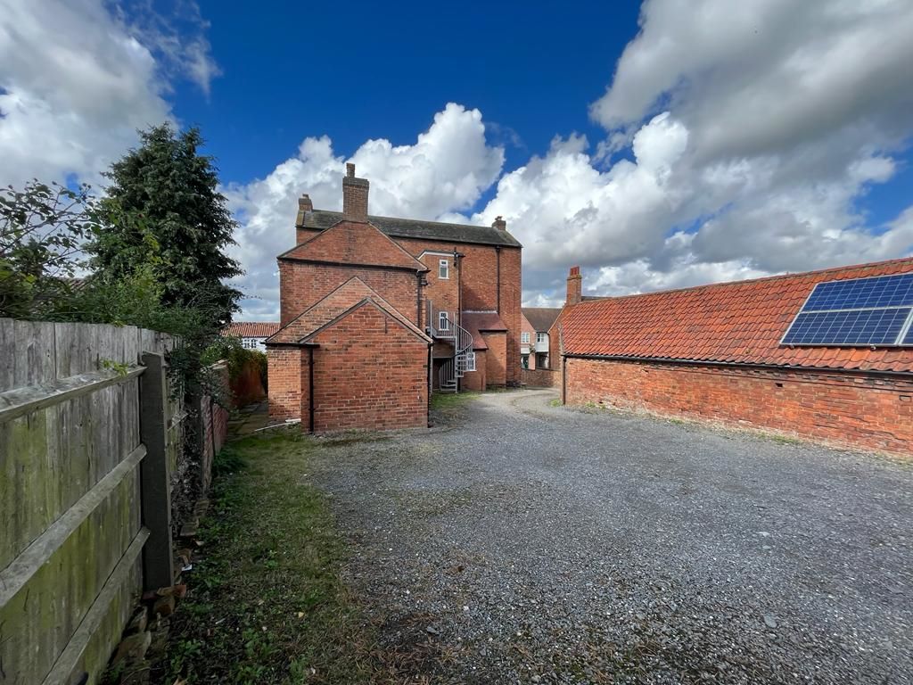 19-21 Main Street, Keyworth, Nottingham, NG12 5AA
