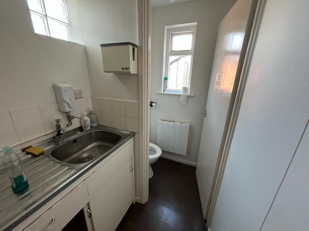 19-21 Main Street, Keyworth, Nottingham, NG12 5AA