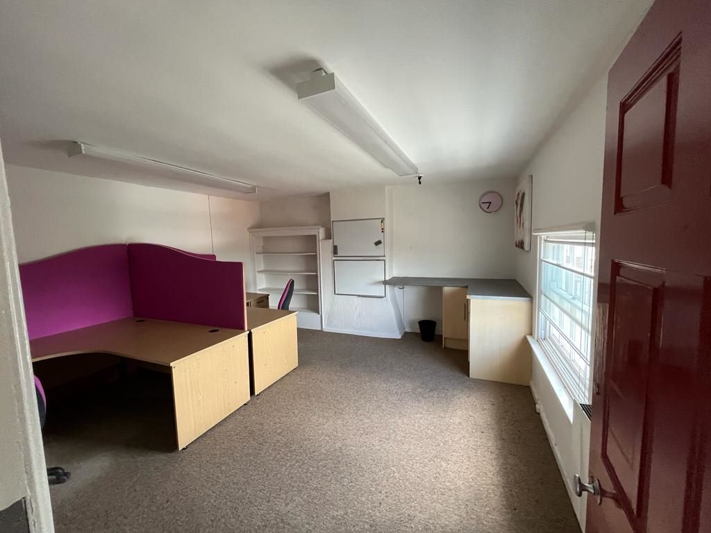 19-21 Main Street, Keyworth, Nottingham, NG12 5AA