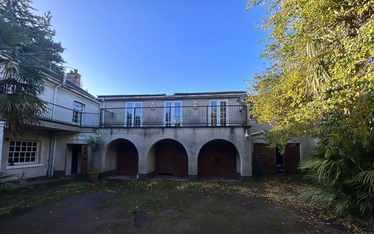 184 Spring Lane, Lambley, Nottingham, NG4 4PE