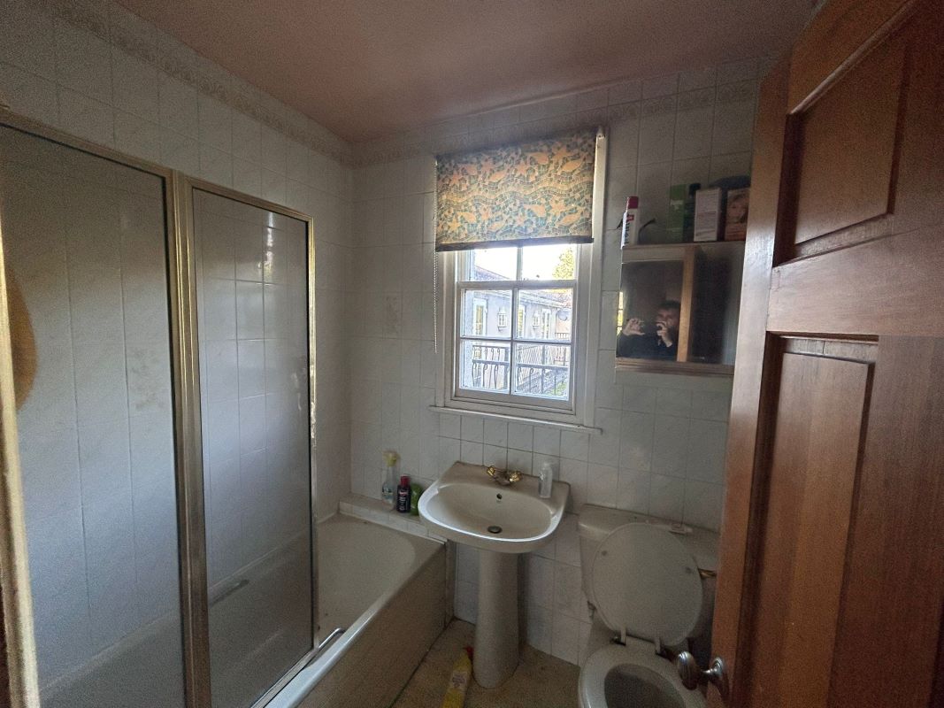 184 Spring Lane, Lambley, Nottingham, NG4 4PE
